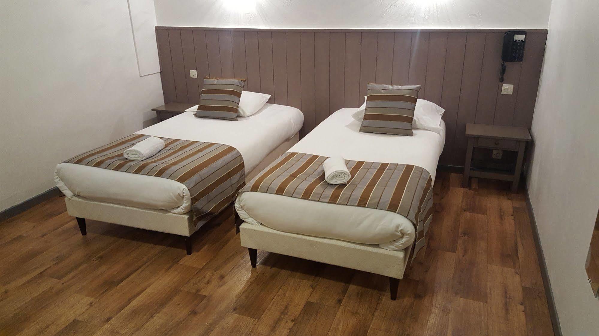 Hotel La Mirandole ตูร์นุส ภายนอก รูปภาพ