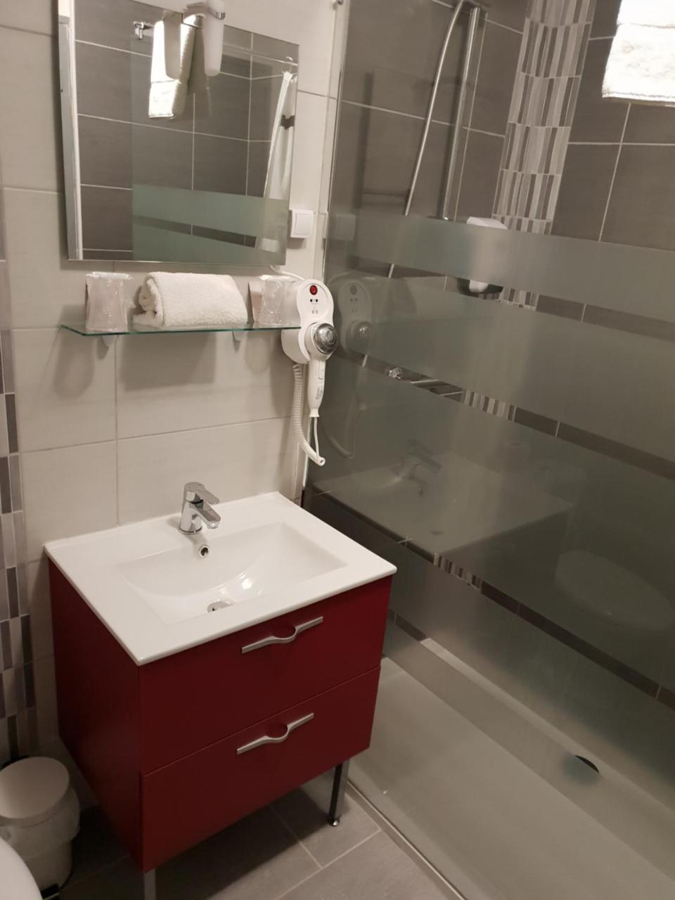 Hotel La Mirandole ตูร์นุส ภายนอก รูปภาพ